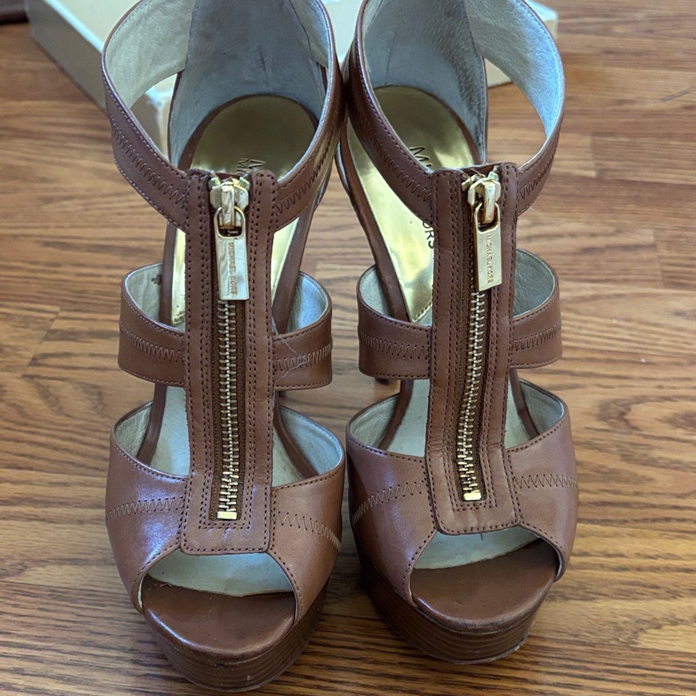 Michael Kors Luggage Leather Platform Shoes